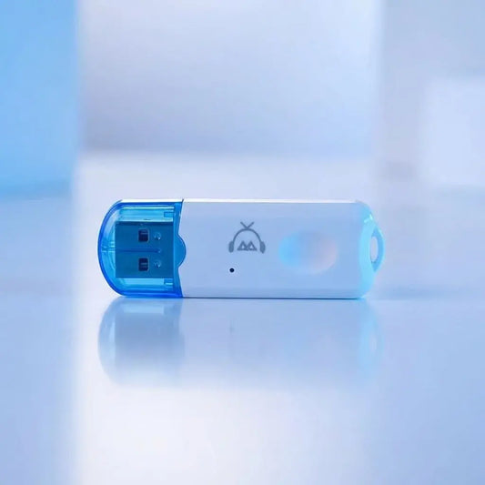 Compra Receptor Bluetooth USB 3.5mm versión 4.2 para carro y equipo de sonido. Conexión inalámbrica estable hasta 10 metros. Garantía de 3 meses.