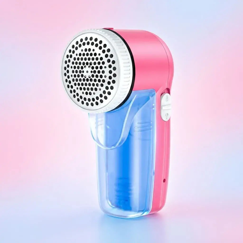 Removedor de pelusas eléctrico recargable con cuchilla triple en acero inoxidable, ideal para quitar motas de ropa, suéteres, abrigos y textiles.
