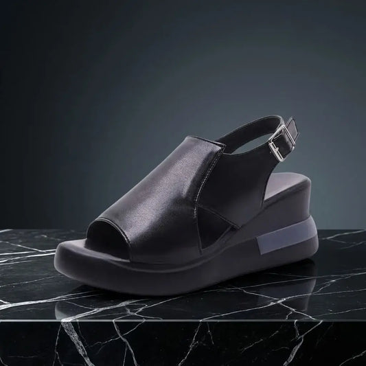 Sandalias ortopédicas de plataforma para mujer con diseño cruzado, plantilla anatómica y suela antideslizante. Comodidad, soporte y estabilidad para uso diario.