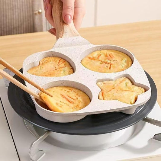Sartén antiadherente blanco 4 en 1 para huevos, panqueques, arepas y hamburguesas. Cuenta con cuatro compartimientos de corazón, estrella y círculo para comidas rápidas y creativas.