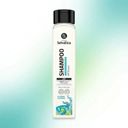 Shampoo antiresiduo pH 8 para limpieza profunda del cabello, elimina residuos y prepara la fibra capilar para procesos de alisado más efectivos.