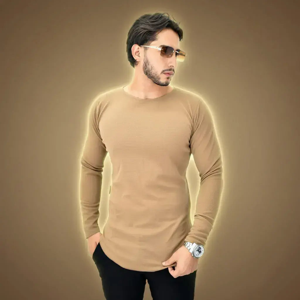 Buso suéter para hombre en tela galleta licrada, talla única adaptable a S, M y L. Diseño cómodo y moderno con envío rápido en Colombia.