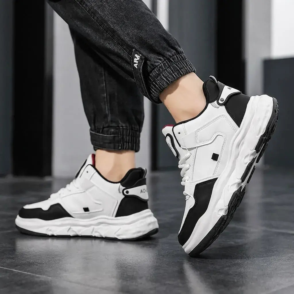 Tenis AMG para hombre importados con exterior en base cuero y suela EVA. Diseño casual y cómodo disponible en tallas EUR 40 a 44.