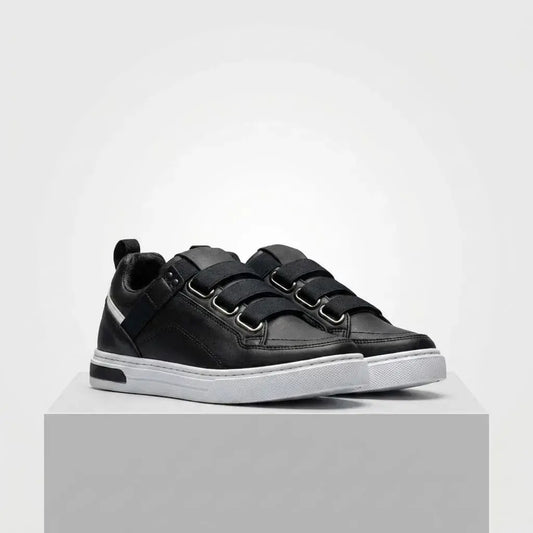 Tenis Alfa para Caballero Deportivo Casual. Calzado moderno, cómodo, liviano y resistente en material sintético, ideal para uso diario y salidas urbanas.