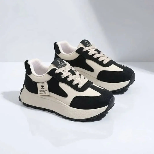Tenis Yuan para Dama Extra Confort 2026. Calzado casual liviano y cómodo con material sintético, suela inyectada y diseño moderno elaborado en Cúcuta.