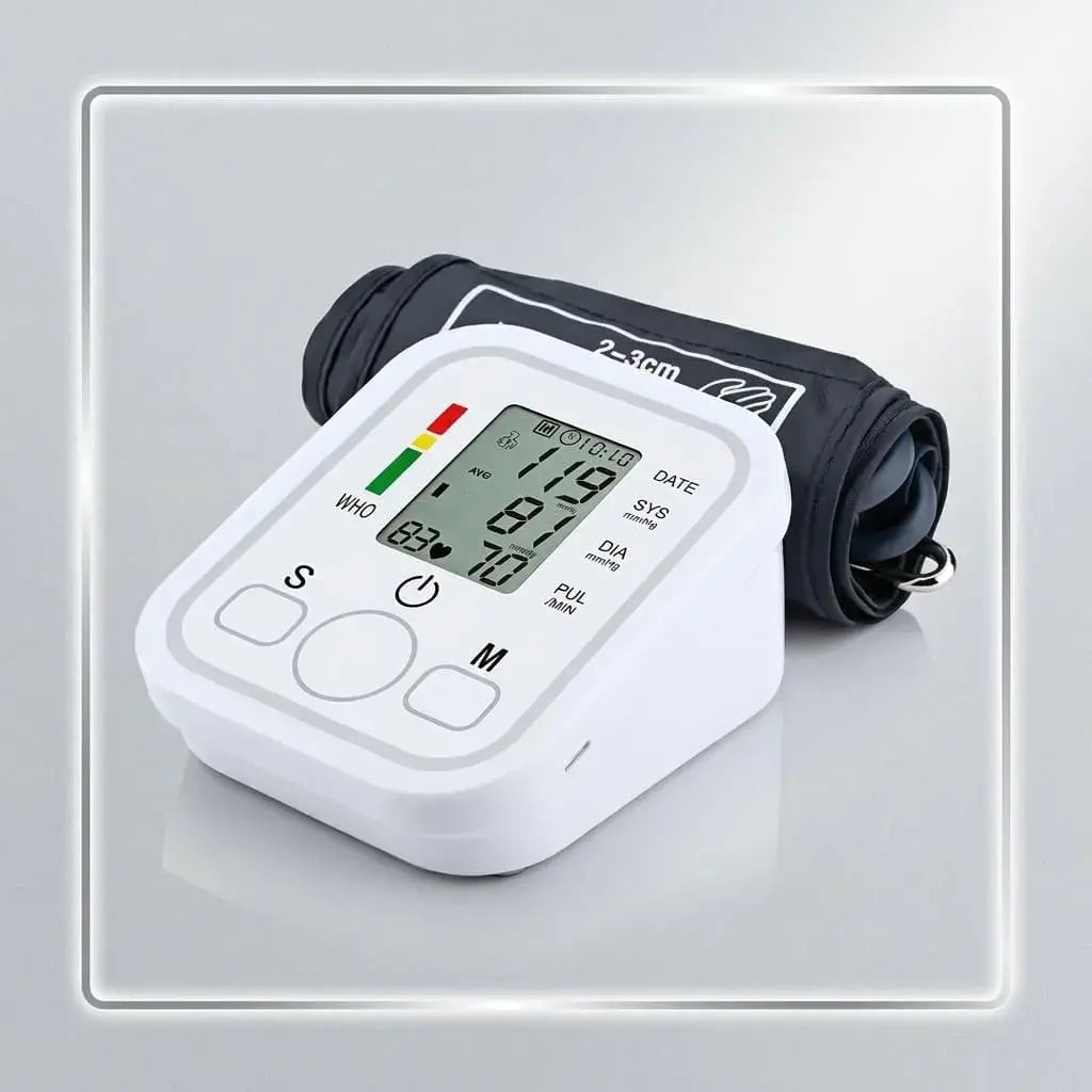 Tensiómetro digital de brazo automático con pantalla LCD, indicador OMS y memoria. Ideal para medir presión arterial y pulso en casa de forma fácil y precisa.