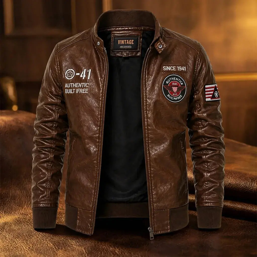 Chaqueta aviadora para hombre 1-41 de fabricación colombiana, con forro interno, bordados, estampados, bolsillo funcional, cierres resistentes y acabado premium.